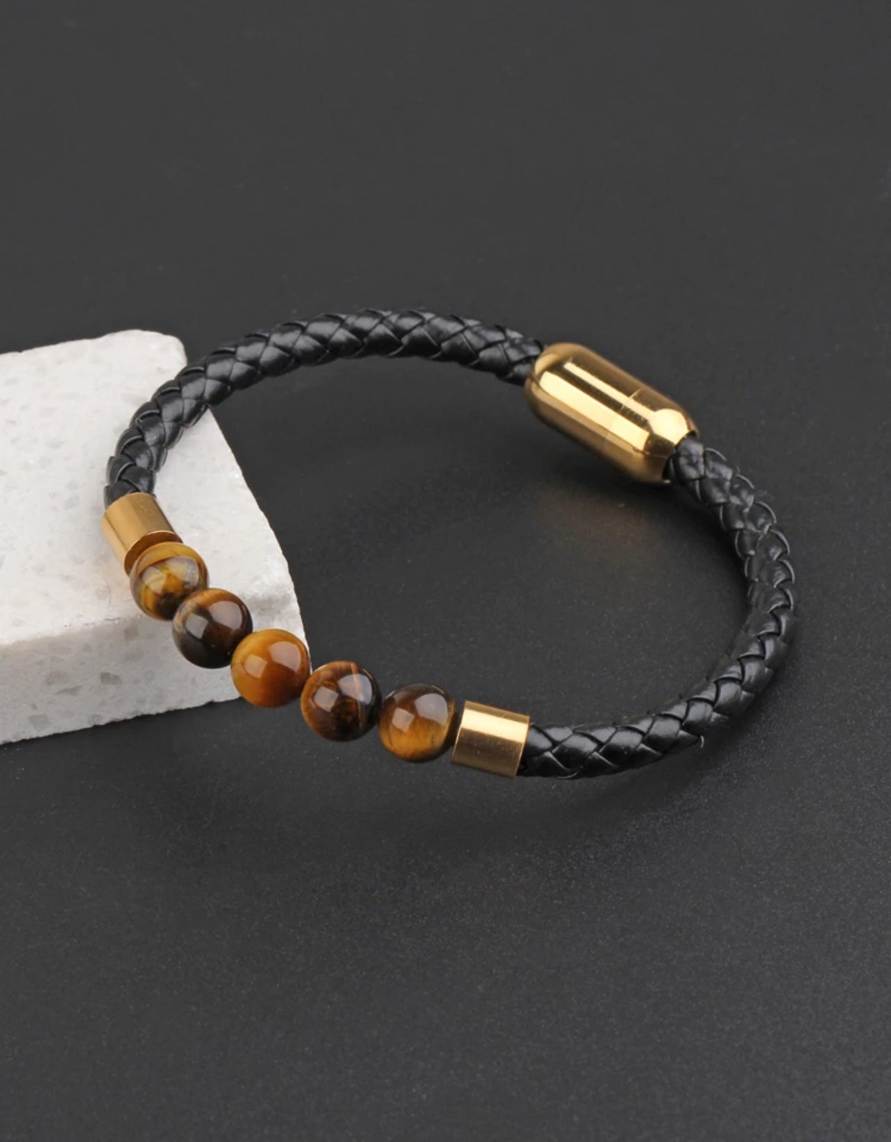 Pulsera de Hombres con diseño de cuenta con dorado