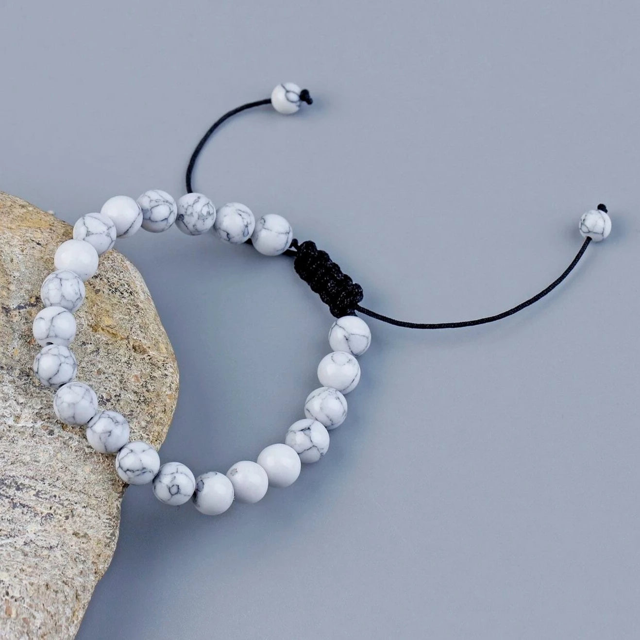 Signature Single Howlite Bracelet