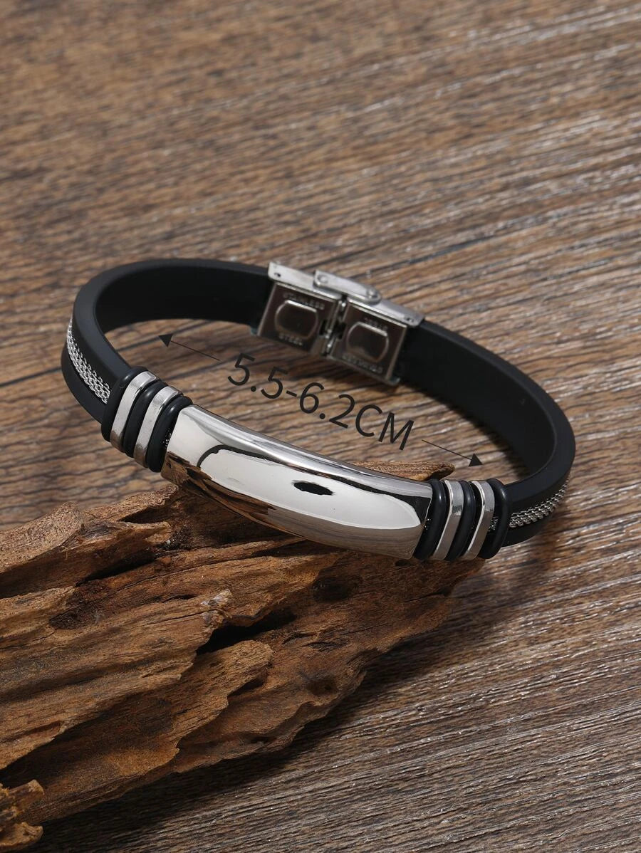 Bracelet with metal design