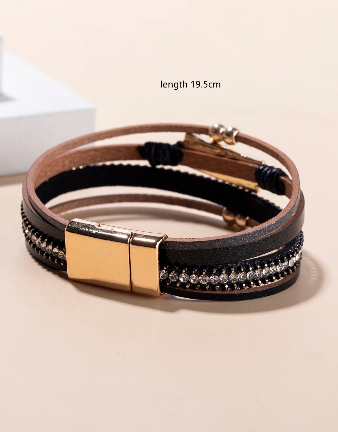 Mia - Brazalete a capas Emma