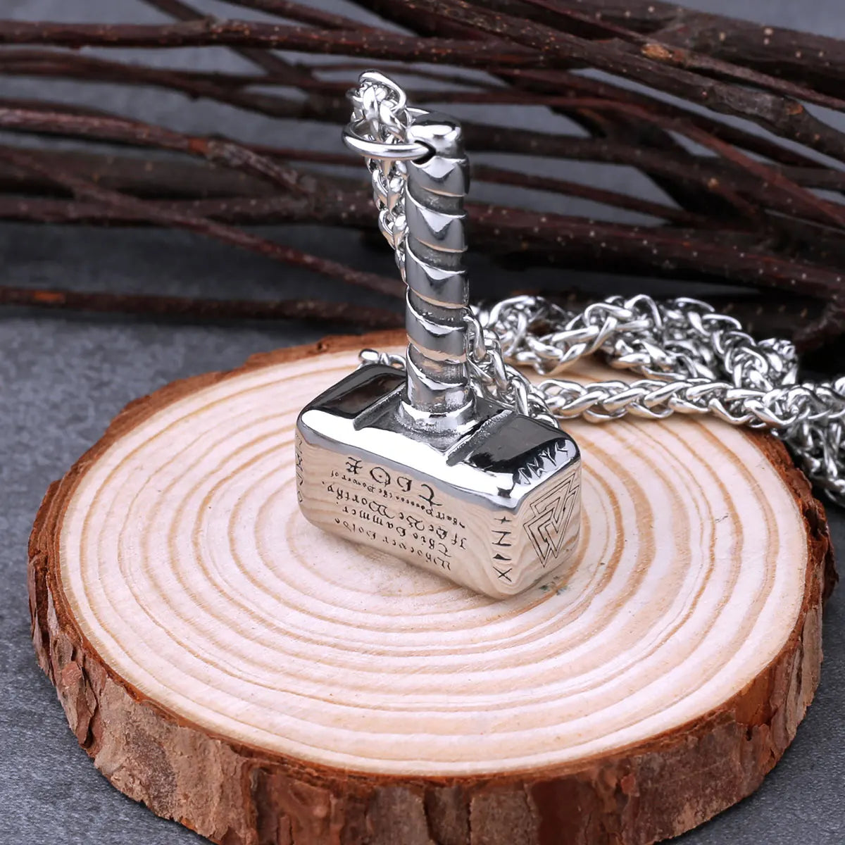 Collar Vikingo Martillo de Thor
