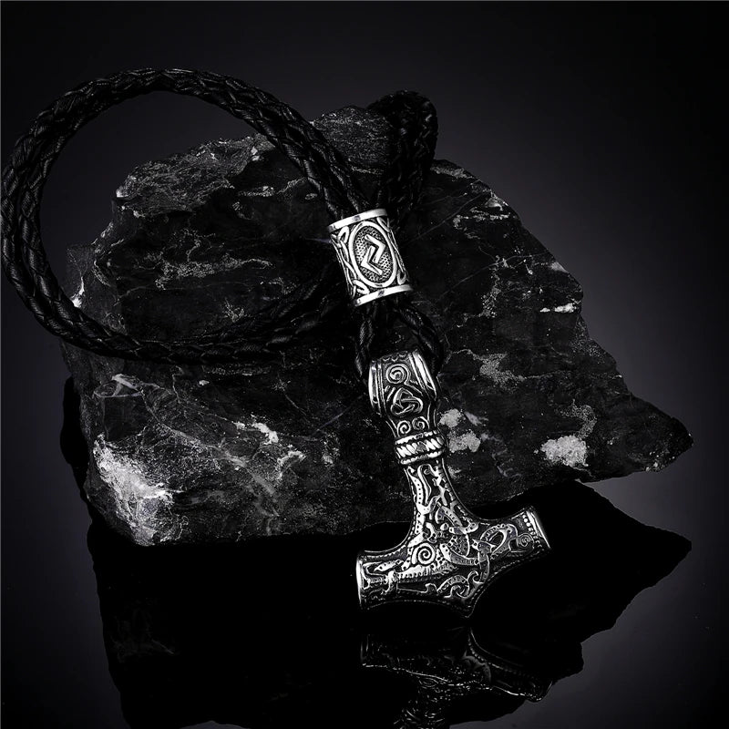 Collar Vikingo martillo de Thor