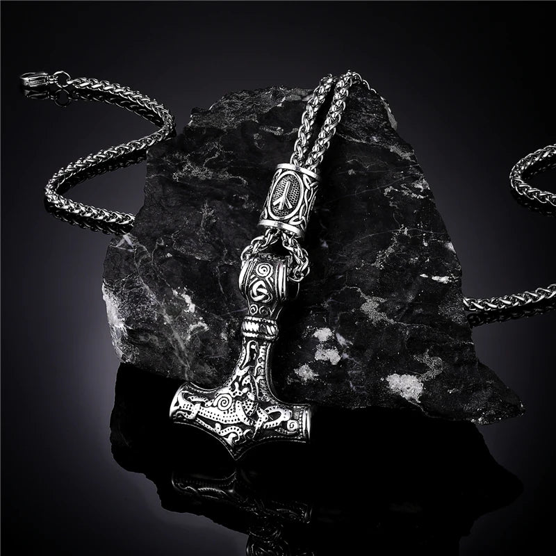 Collar Vikingo martillo de Thor