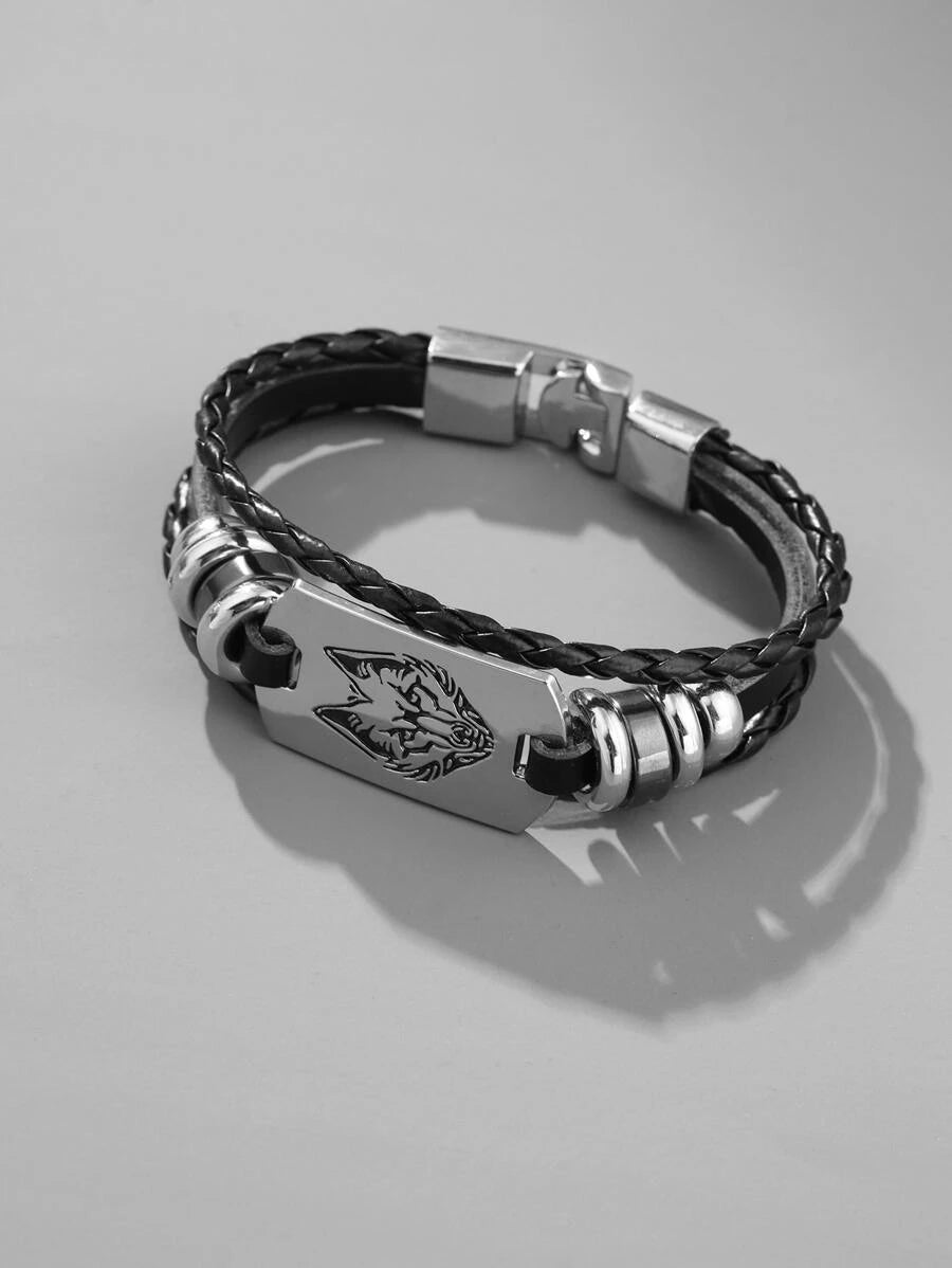 Bracelet with metal detail and wolf animal pattern