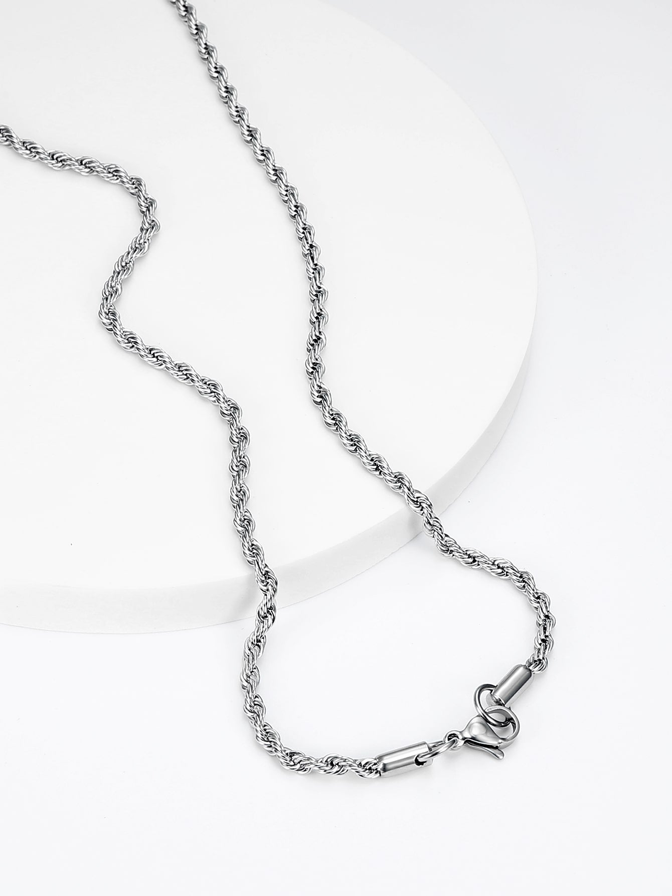 Twist Chain Necklace