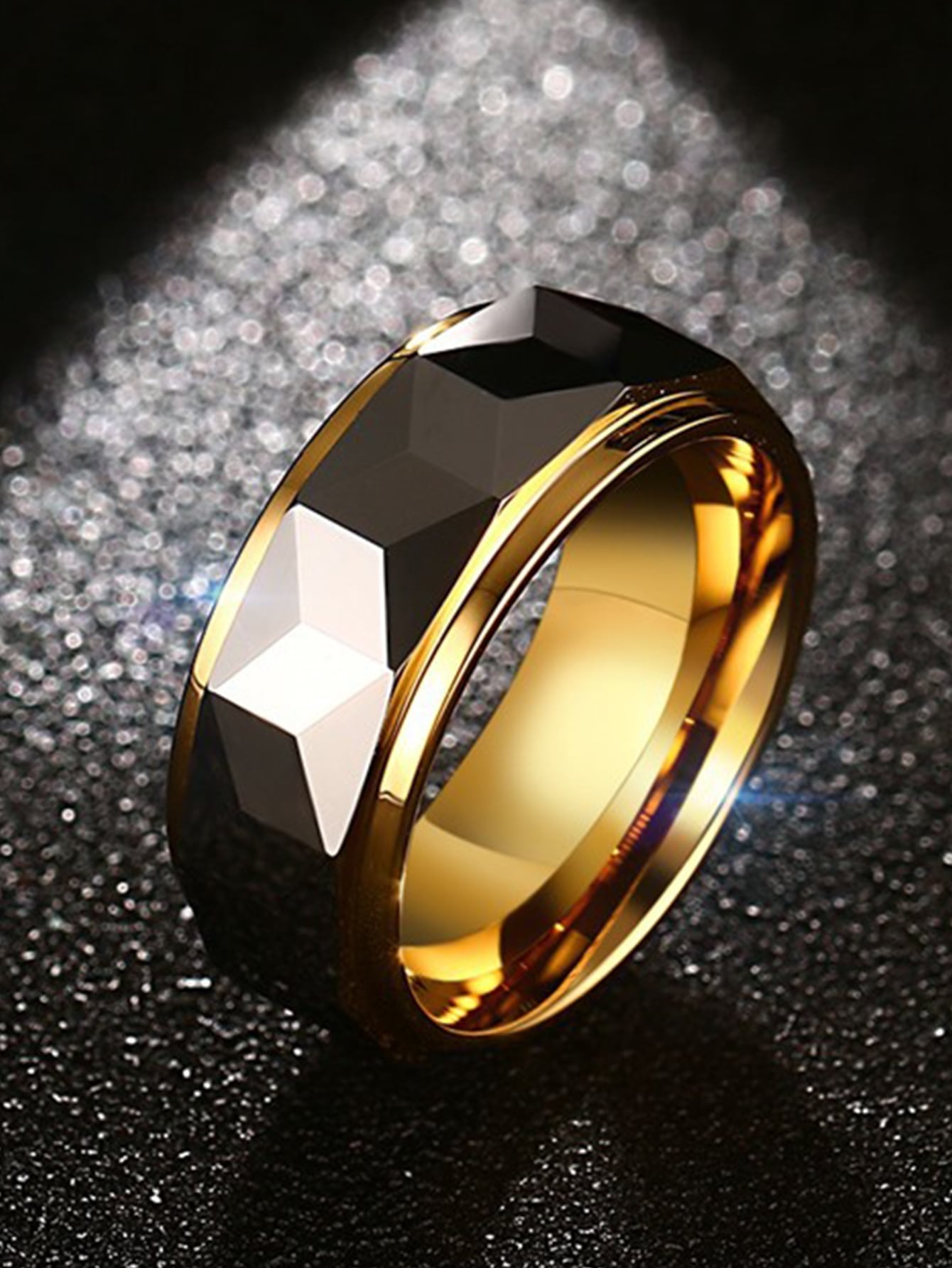 Geometric ring with golden interior texture