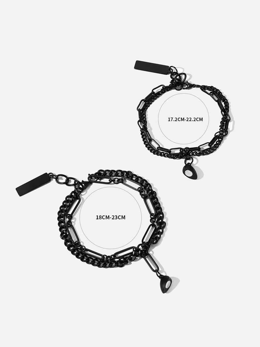 Magnetic couples bracelet with heart accessory 2 pieces black
