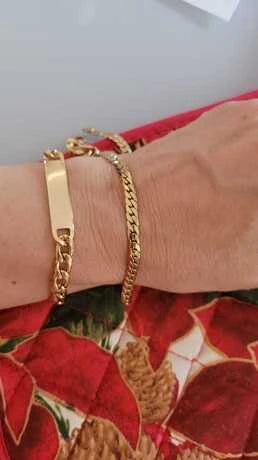 2-piece bracelet with rectangle design