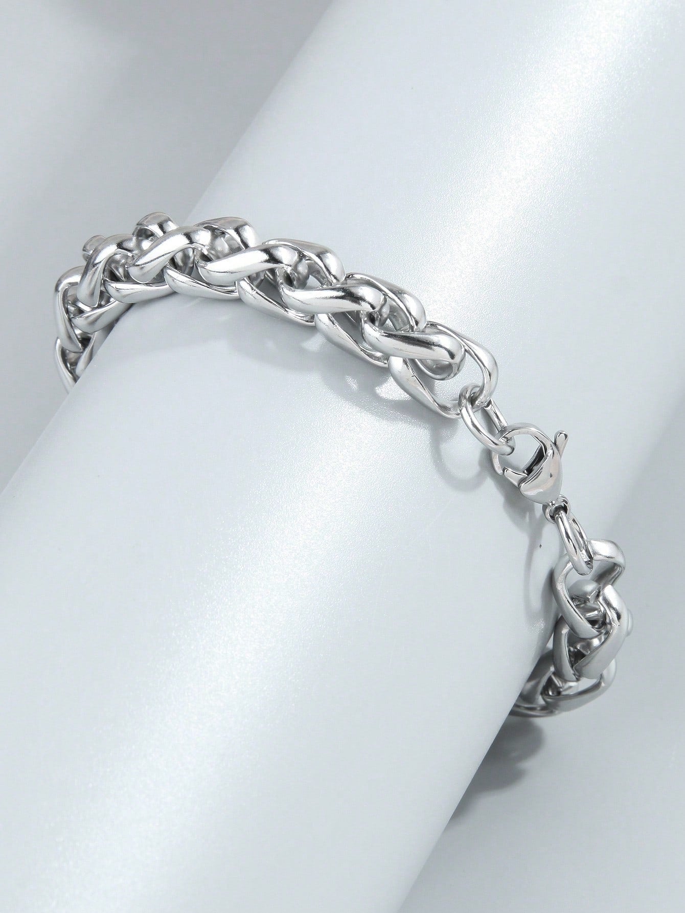 Minimalist chain bracelet