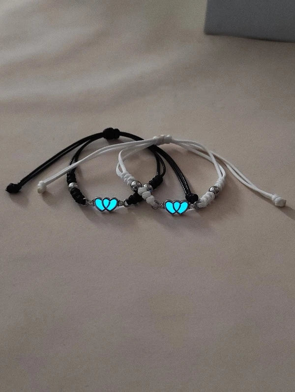 Dark glowing couples bracelet with heart decoration 2 pieces