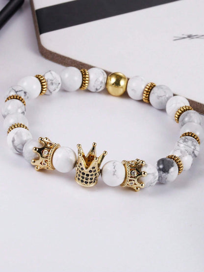 Howlite bead bracelet with adjustable gold crown accessory