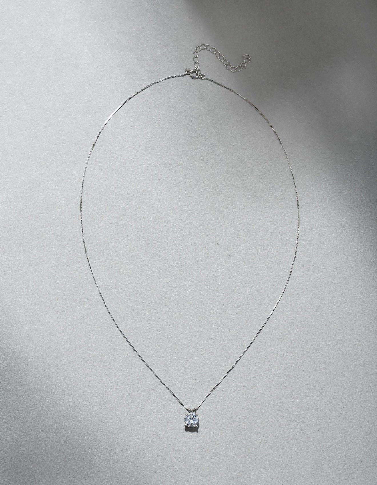 Mia Collar de Plateado con Circonia Anika