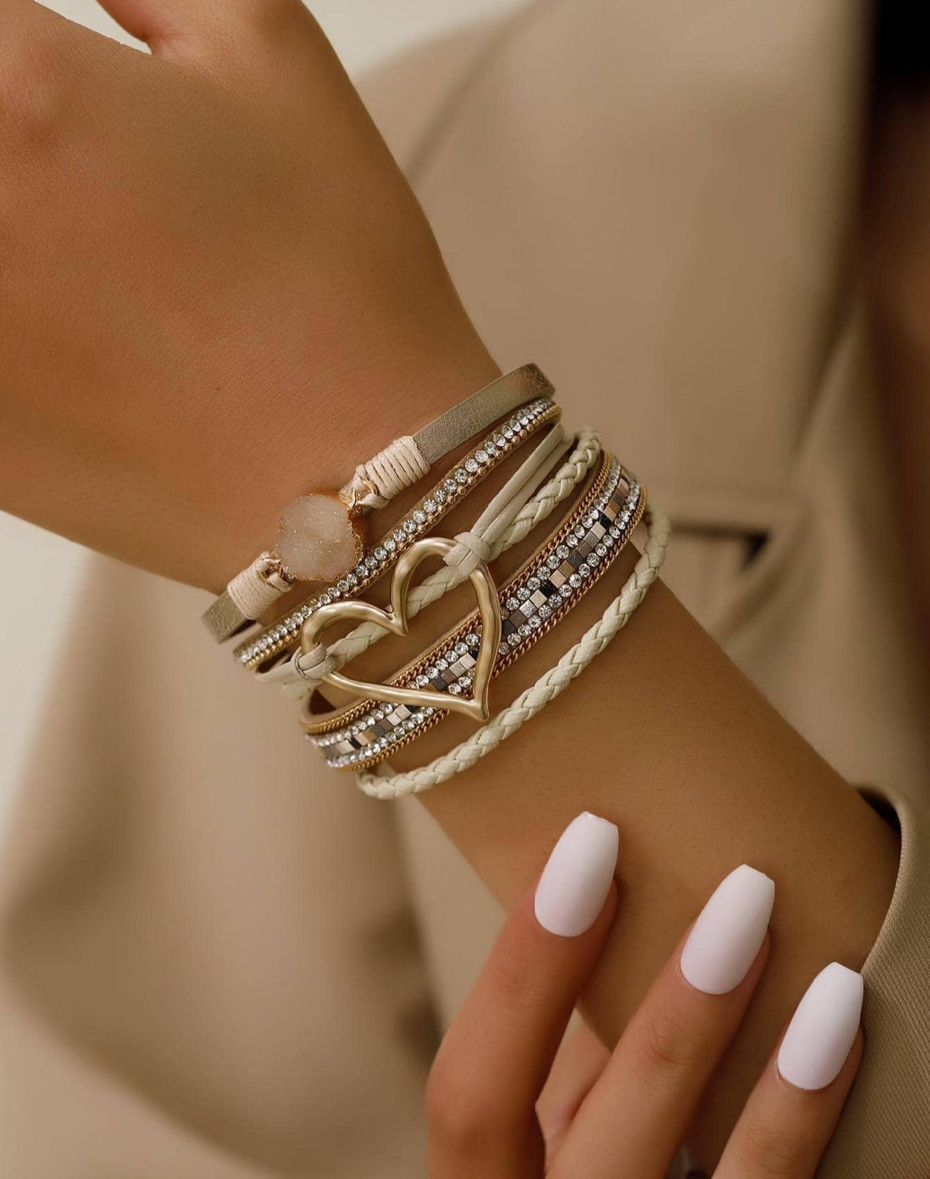 Mia - Brazalete a capas Katia con adorno de corazón