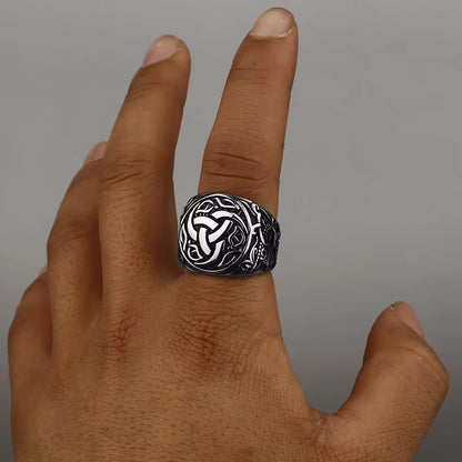 Anillo Vikingo Runas Nórdicas Plateado