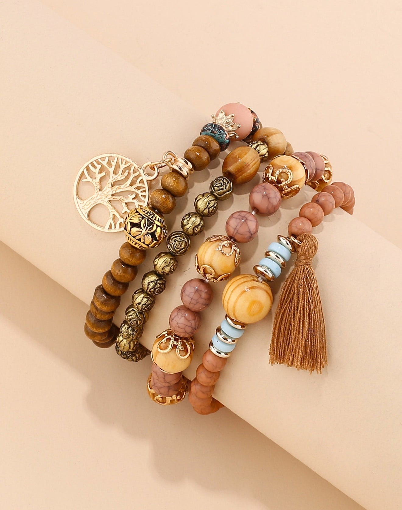 MIA - Set de Pulseras con cuentas y  árbol de la vida