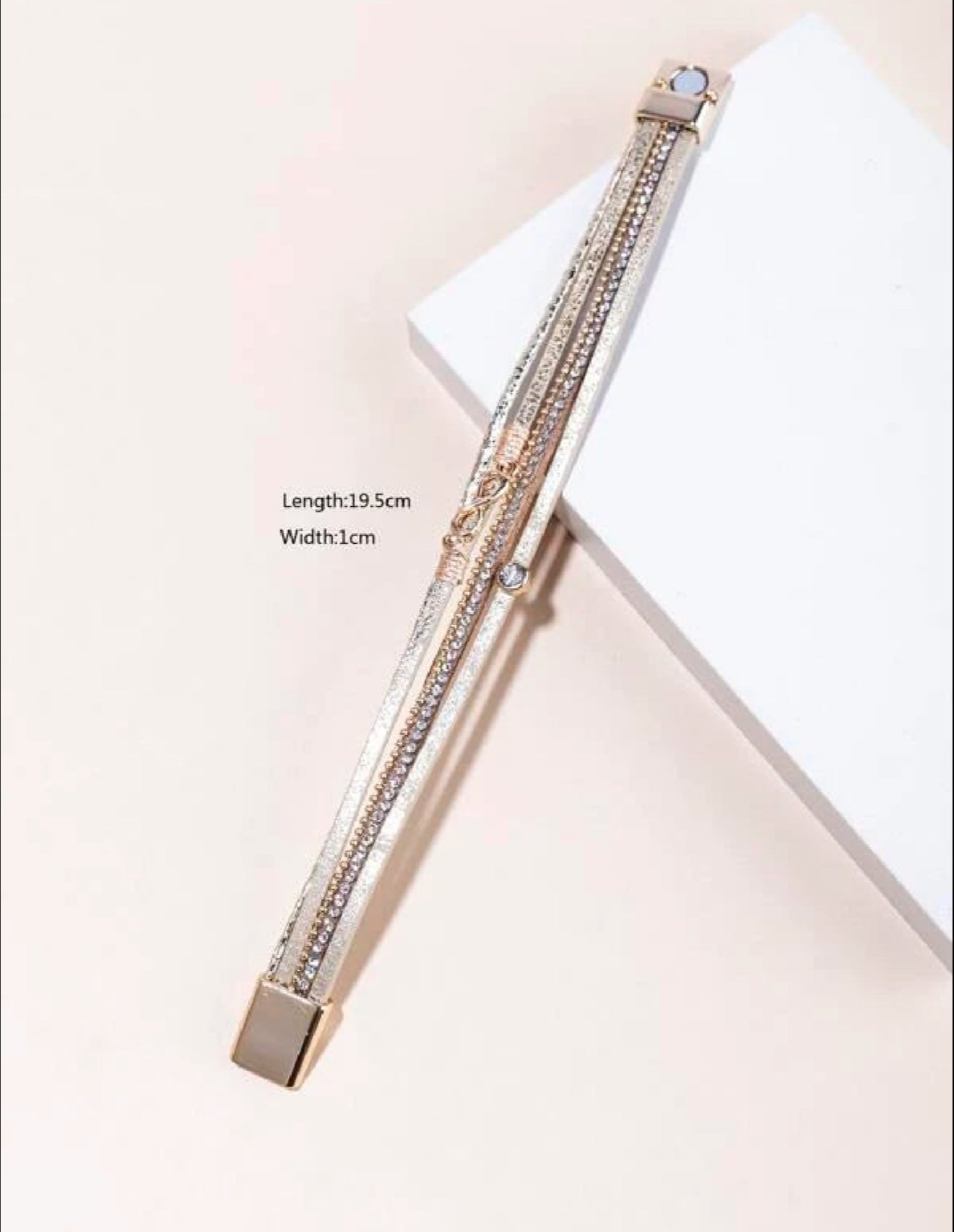 Mia - Brazalete a capas Infinity Dorado