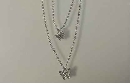 Mia Collar doble Plateado con dijes de mariposa