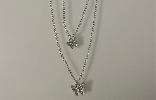 Mia Collar doble Plateado con dijes de mariposa
