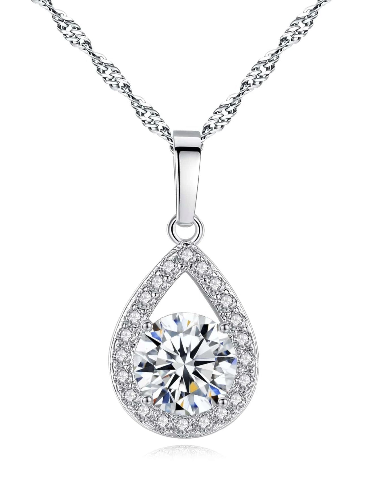 Mia Collar minimalista con dije de circonio plateado Karla