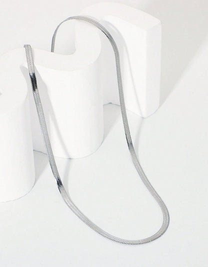 Mia Collar Dora en acero inoxidable