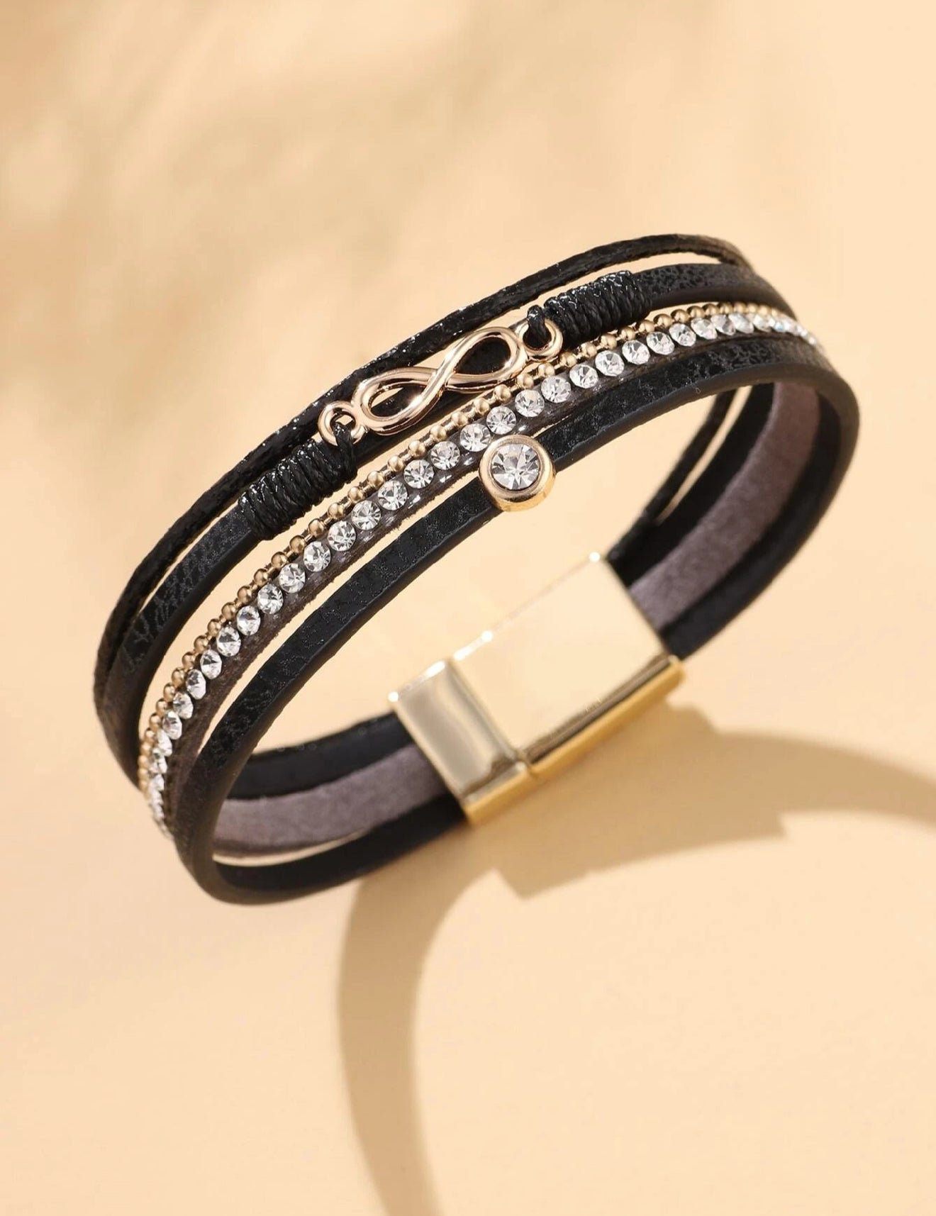 Mia - Brazalete a capas Infinity Negro
