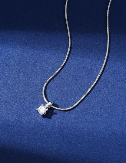 Mia Collar con piedra de circonio en acero inoxidable