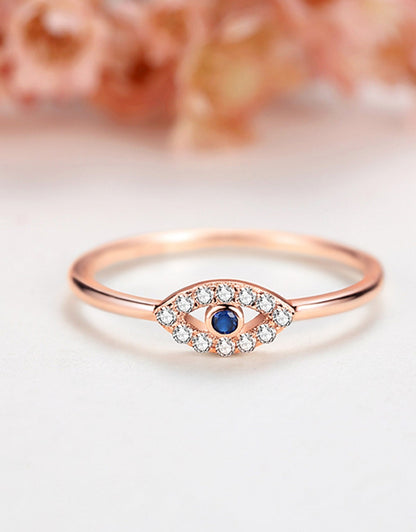 Sortija de dama en Plata con decoración de Ojo Turco y baño en oro rosa de 14kl