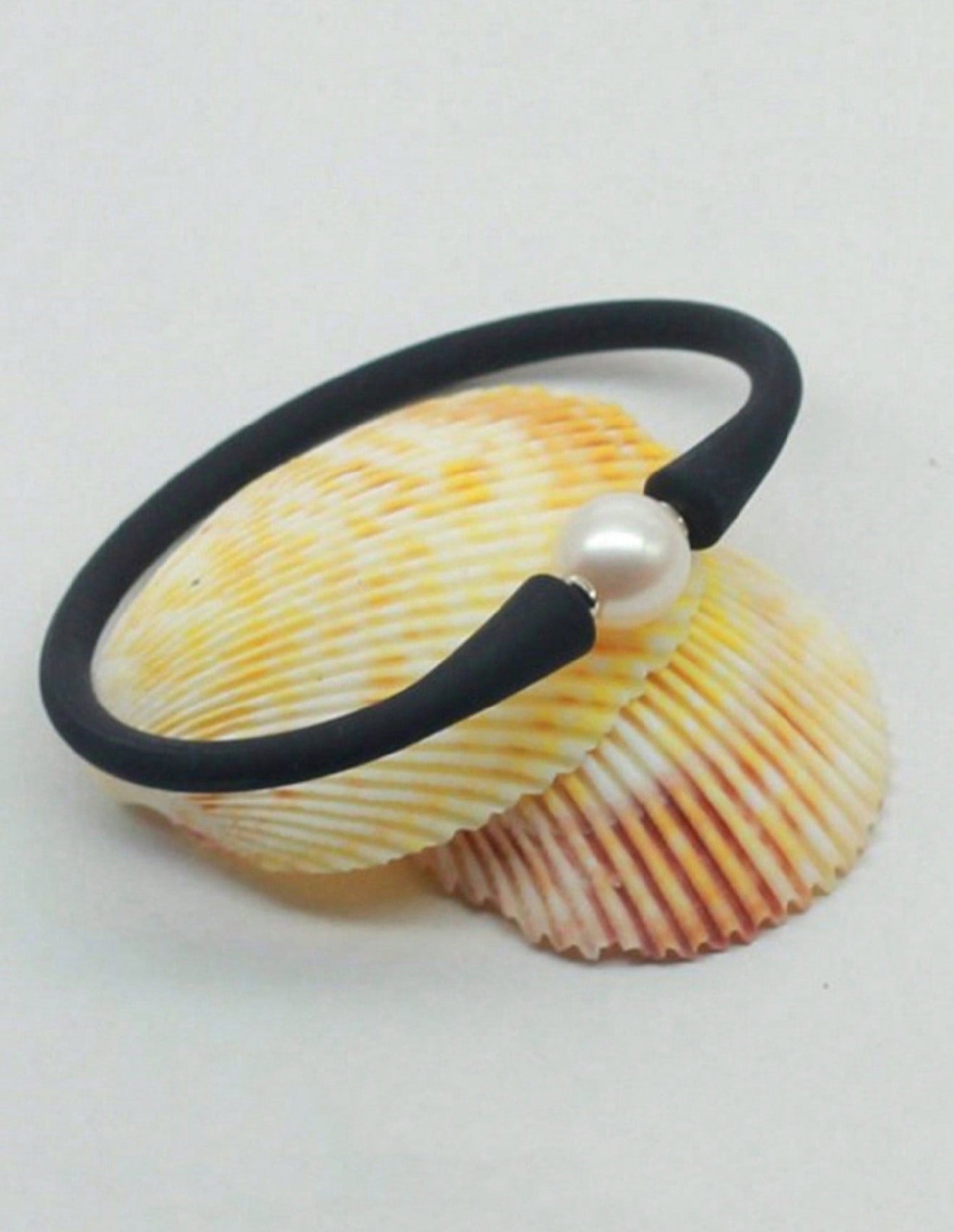 MIA - Pulsera Negra Unisex con Perla Cultivada