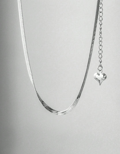 Mia Collar Dora en acero inoxidable