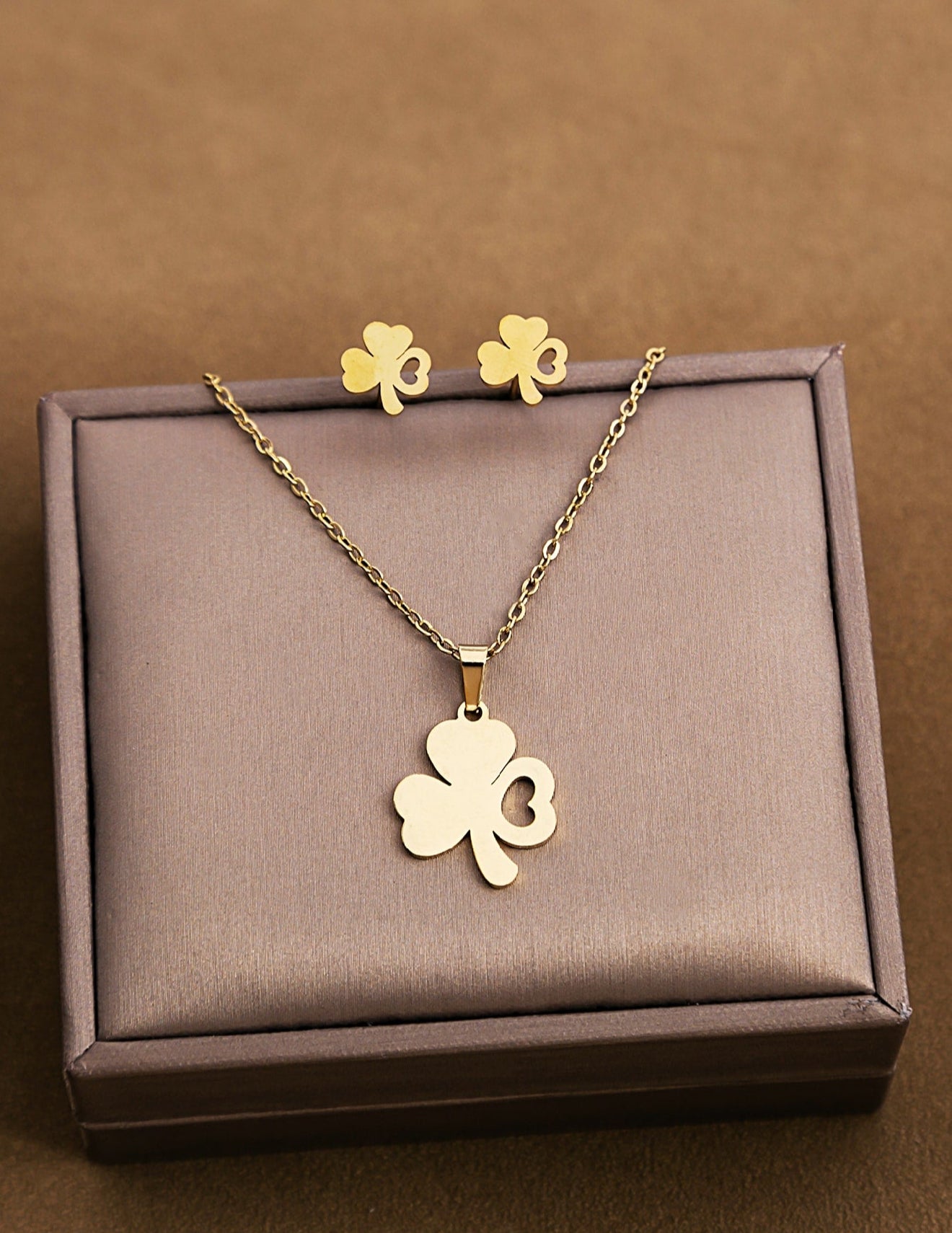 Mia Set de 3 piezas Good Lucky en Acero Inoxidable Dorado