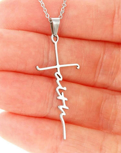 Mia Collar minimalista en Acero Inoxidable Faith