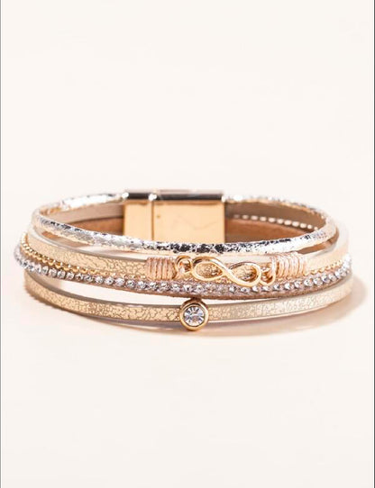 Mia - Brazalete a capas Infinity Dorado