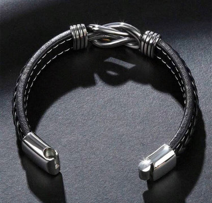 Pulsera de hombres con diseño de infinito