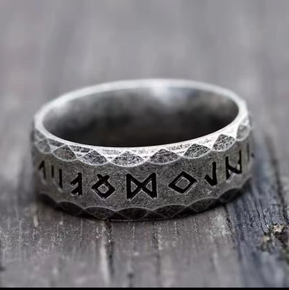 Anillo Vikingo Plateado antiguo Runas Nórdica