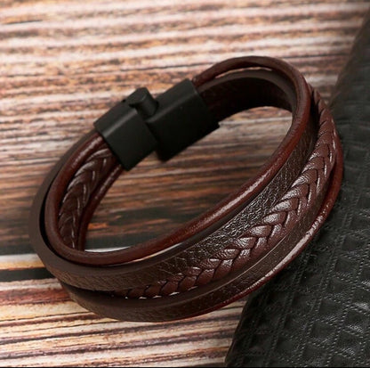 Pulsera chocolate Cuero Detalle Trenzado