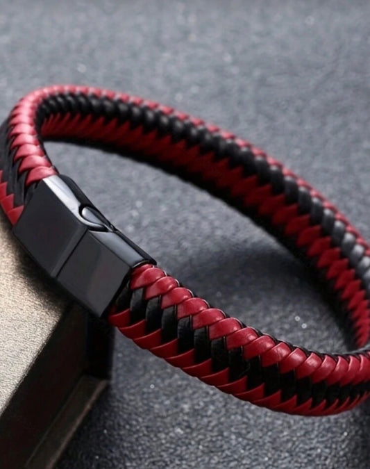 Pulsera con diseño trenzado roja y negra