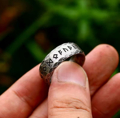 Anillo Vikingo Plateado antiguo Runas Nórdica