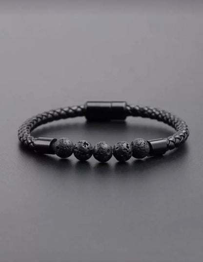 Pulsera con piedra lava en cuerina