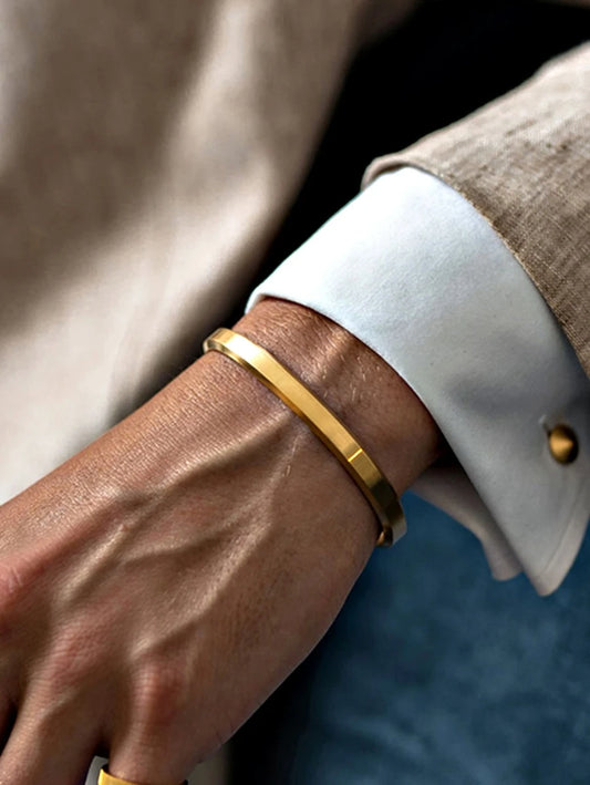 Golden open bracelet for men