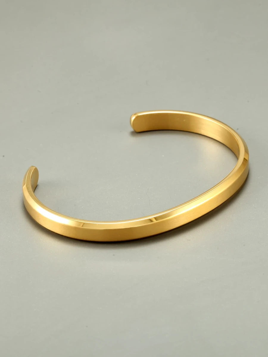 Golden open bracelet for men