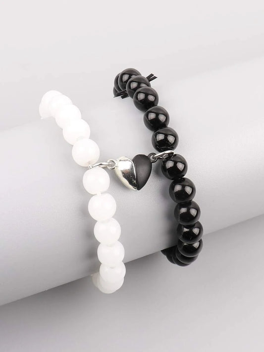 2-piece magnetic couples bracelet with heart accessory