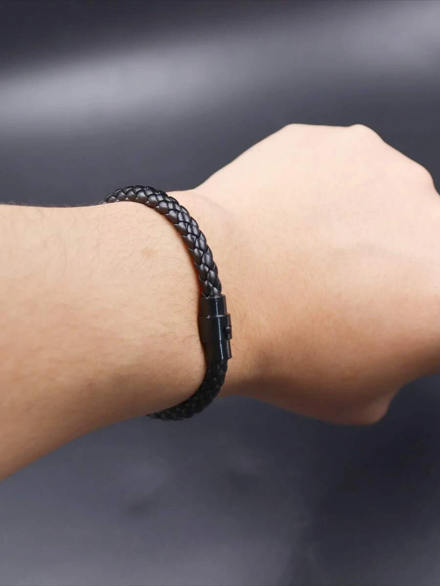 Bracelet with braided design