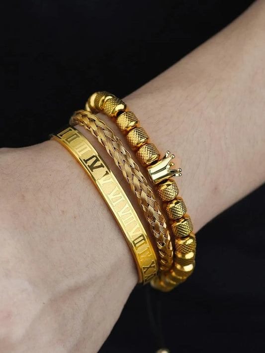 3-piece crown design bracelet in gold stainless steel