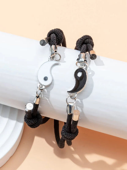 Pulsera para parejas con diseño de Yin y Yang magnético con corazón