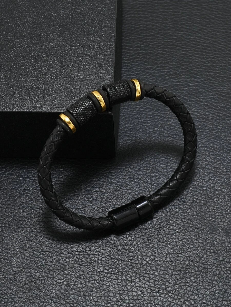 Braided bracelet with gold detail