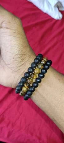 3-piece bracelet with stone bead